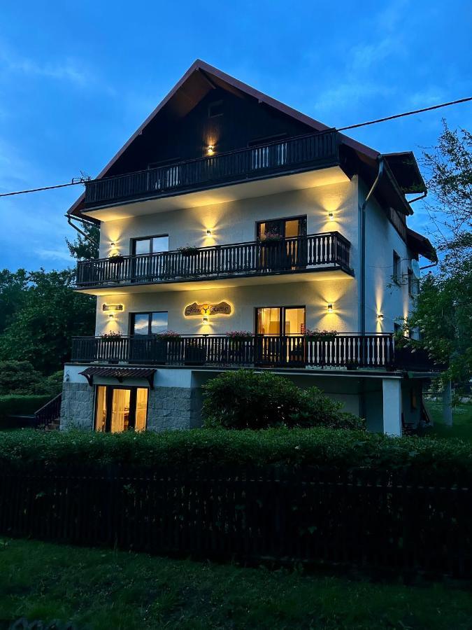 Guest house Jeleni Ruczaj *